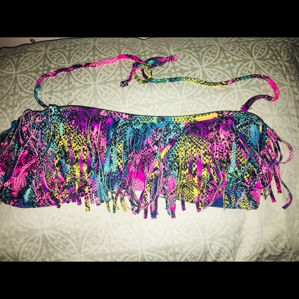 Bingo bikini top